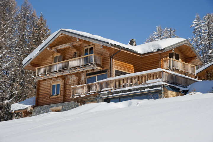 Ski Chalet in La Plagne, 5 bedrooms, Jacuzzi / Hot Tub, Sauna, Log fire ...