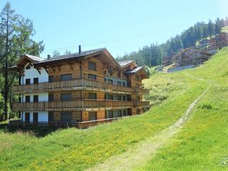 Apartment in Veysonnaz, Switzerland