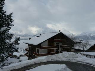 Apartment in Veysonnaz, Switzerland