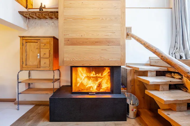 Log fireplace